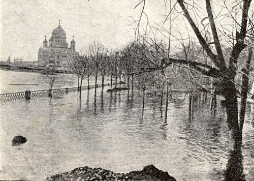 Угол Москворецкой набережной и Китайгородского проезда.1908